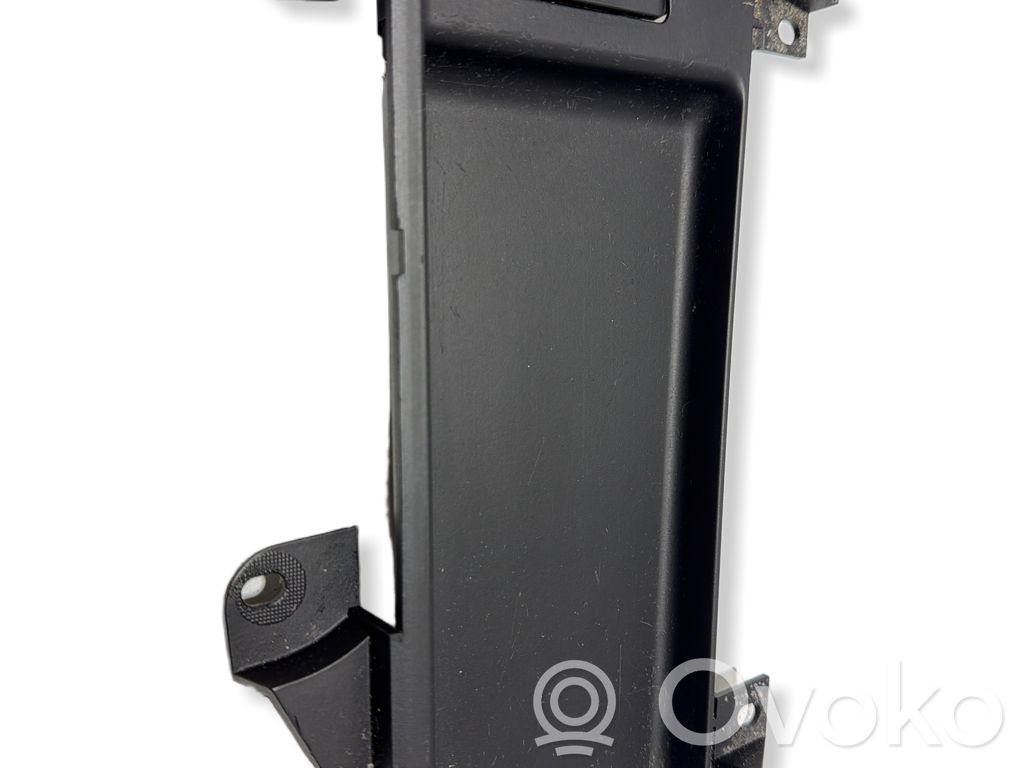 12 V Socket (front)   51168159694