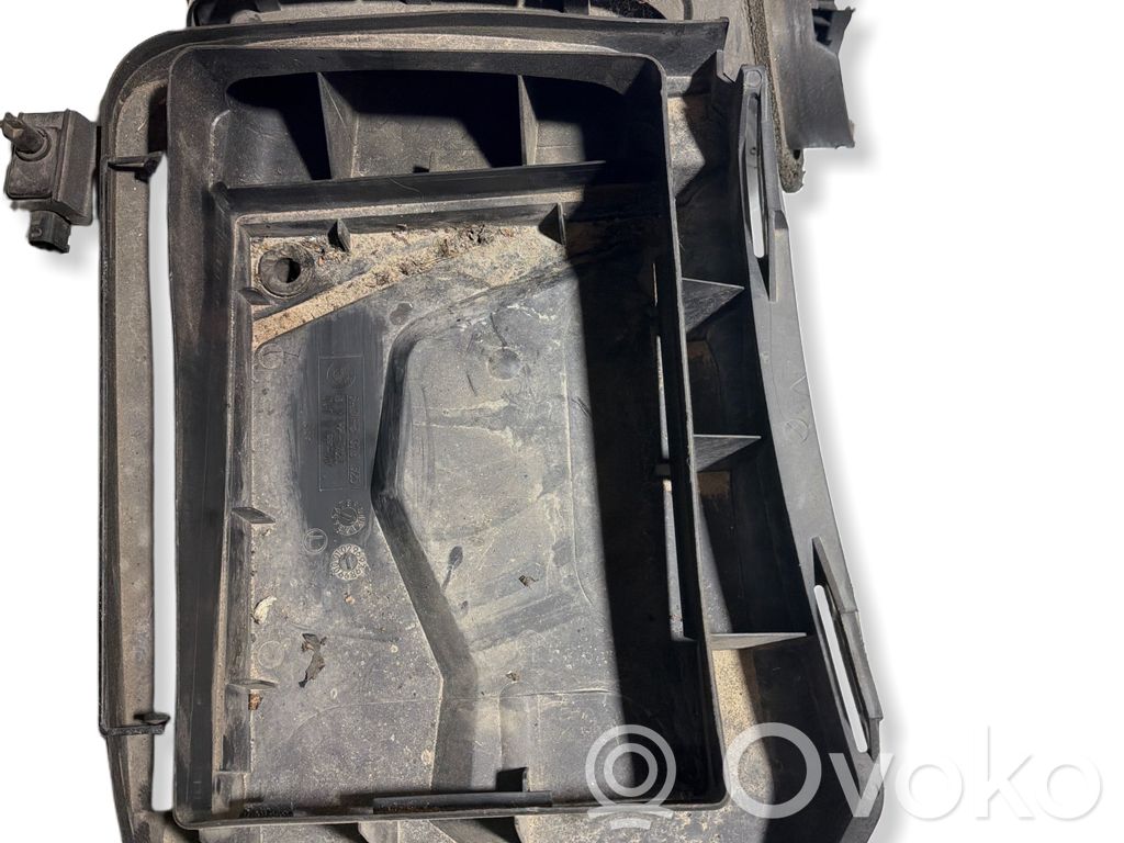 BMW 5 E39 Interior heater climate box assembly housing 