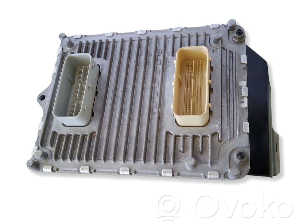 Unidad de control/módulo del motor   P68330904AA,A2C7576940000,T00EP0748FEYE8
