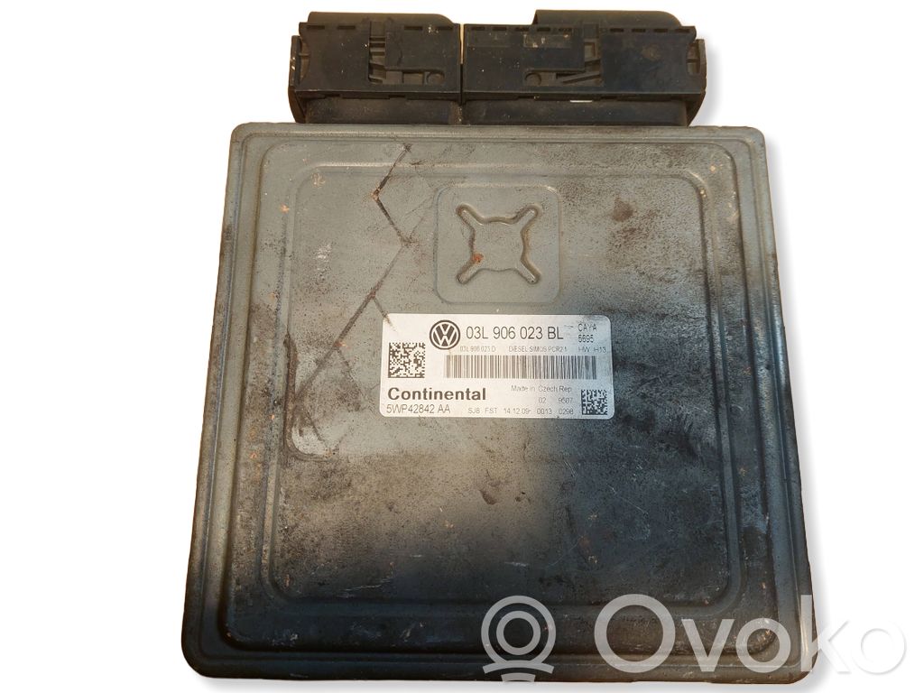 Volkswagen Polo V 6R Engine control unit/module ECU 