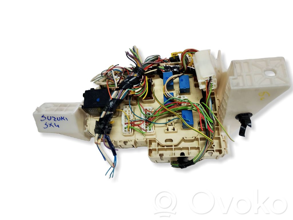 Suzuki SX4 Fuse module 