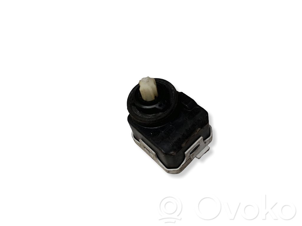 Ford Focus Headlight level adjustment motor 