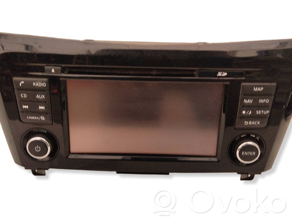 Panel / Radioodtwarzacz CD/DVD/GPS   7513750271