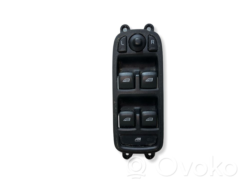 Volvo V60 Electric window control switch 