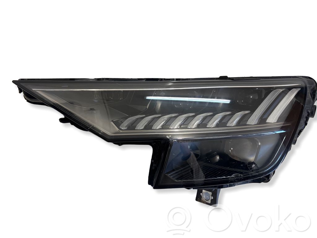 Audi RS Q8 Phare frontale 