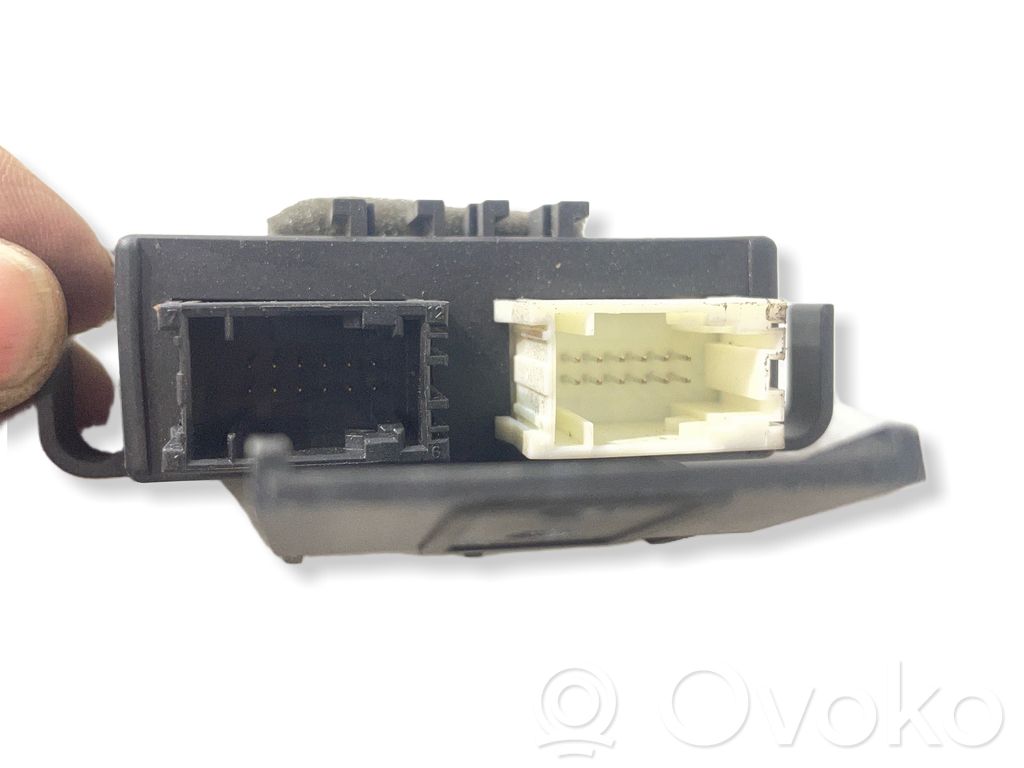 BMW 3 E46 Wing mirror control module 