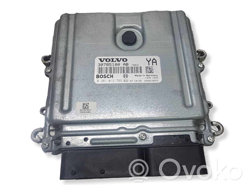 Engine control unit/module   30785100,1039S18372,0281012765