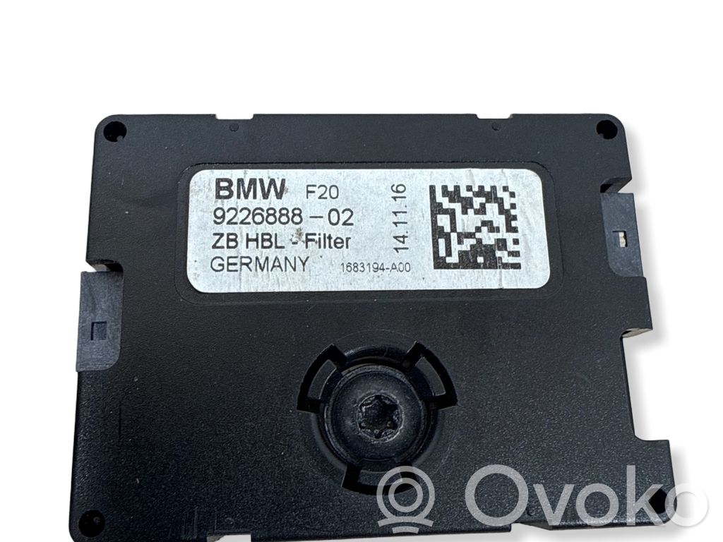 BMW 1 F20 F21 Pystyantennin suodatin 