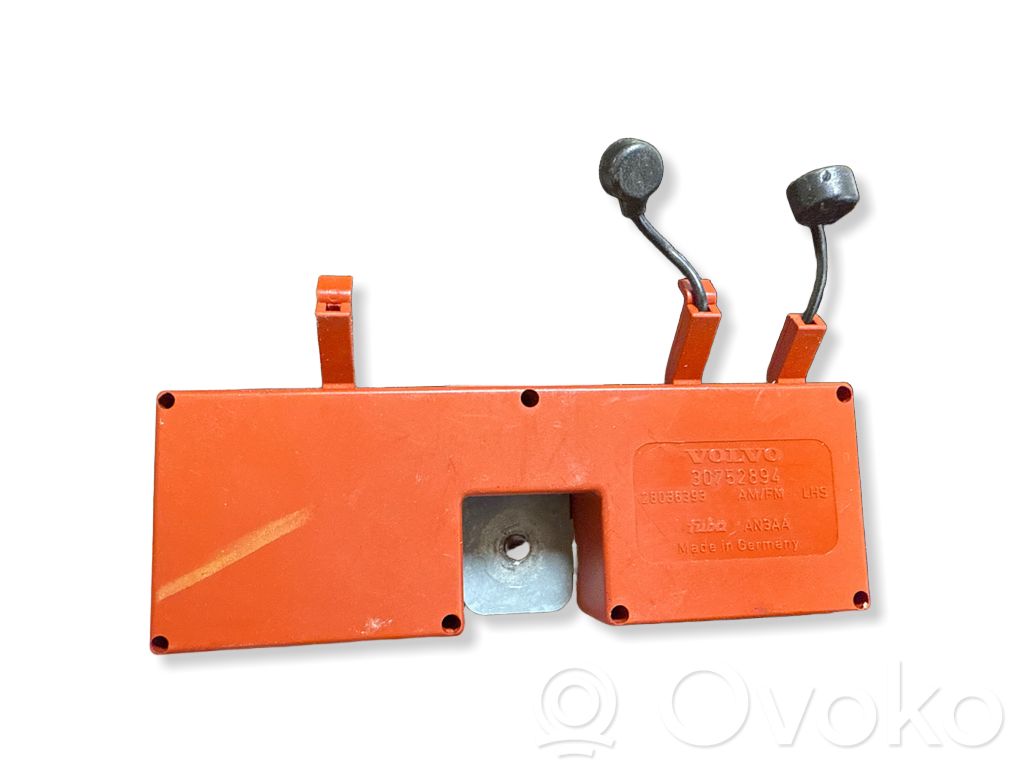 Volvo V70 Antenos stiprintuvas 