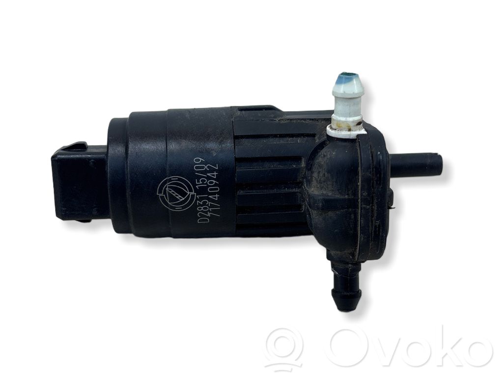 Fiat 500 Windscreen/windshield washer pump 