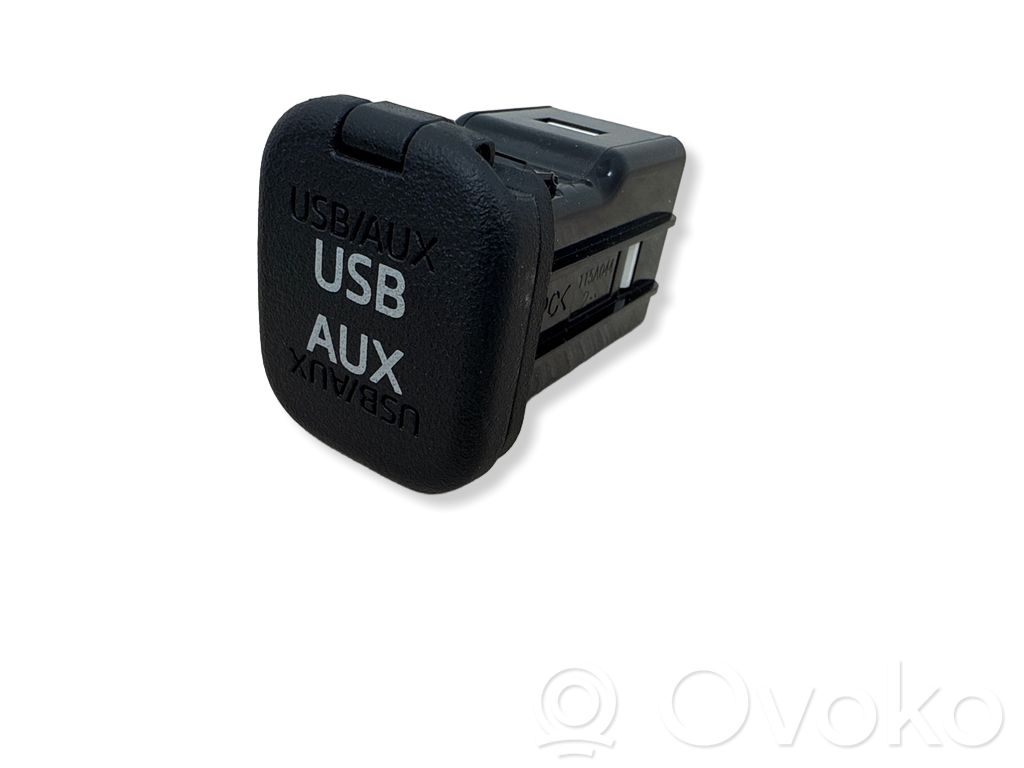Mazda 6 AUX in-socket connector 