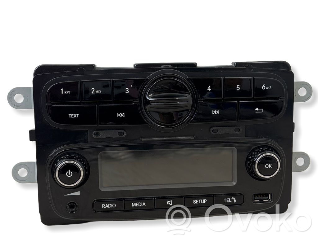 Smart ForTwo III C453 Panel / Radioodtwarzacz CD/DVD/GPS 