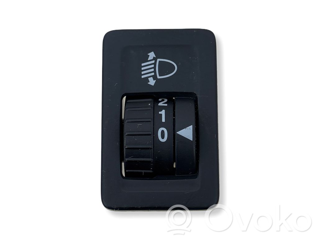 Suzuki Swift I Headlight level height control switch 