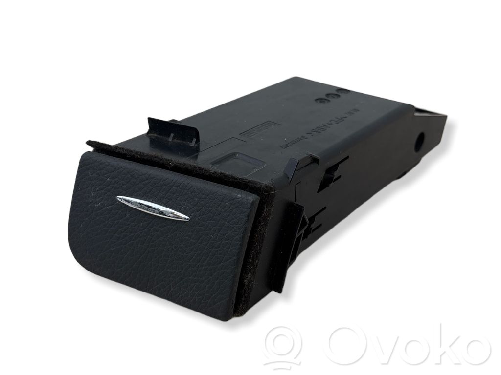 Mercedes-Benz E W211 Compartimiento/consola central del panel 