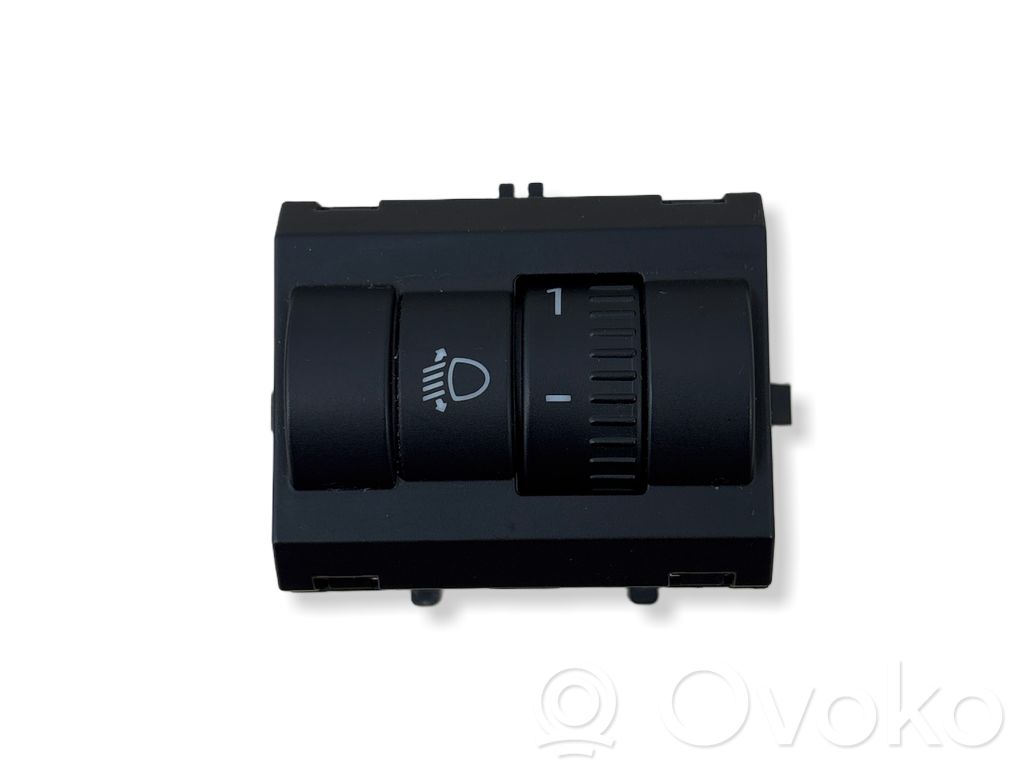 Skoda Fabia Mk3 (NJ) Interruptor de control de altura del faro delantero 