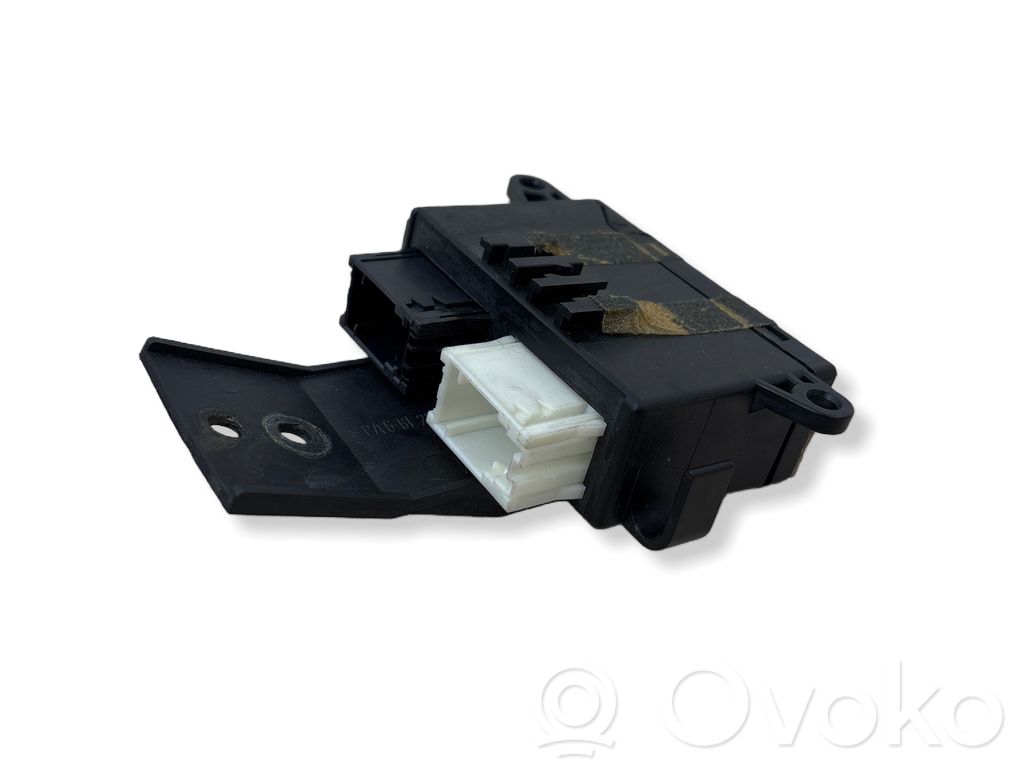 BMW 3 E46 Wing mirror control module 