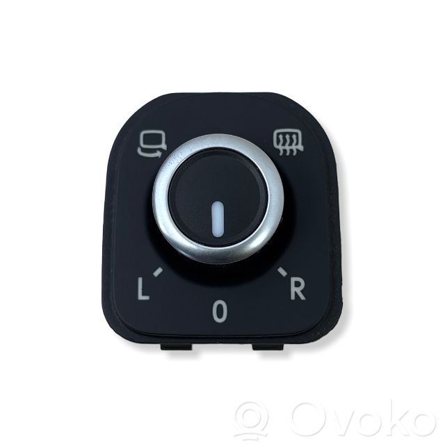 Volkswagen Tiguan Wing mirror switch 