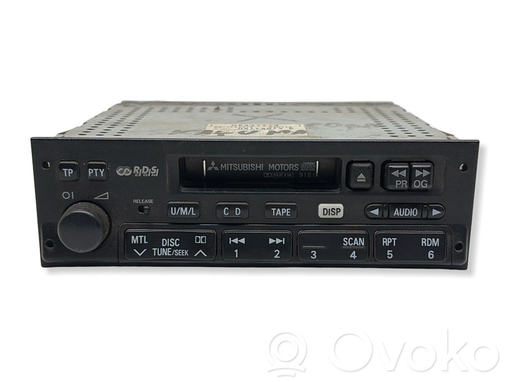 Mitsubishi Pajero Panel / Radioodtwarzacz CD/DVD/GPS 