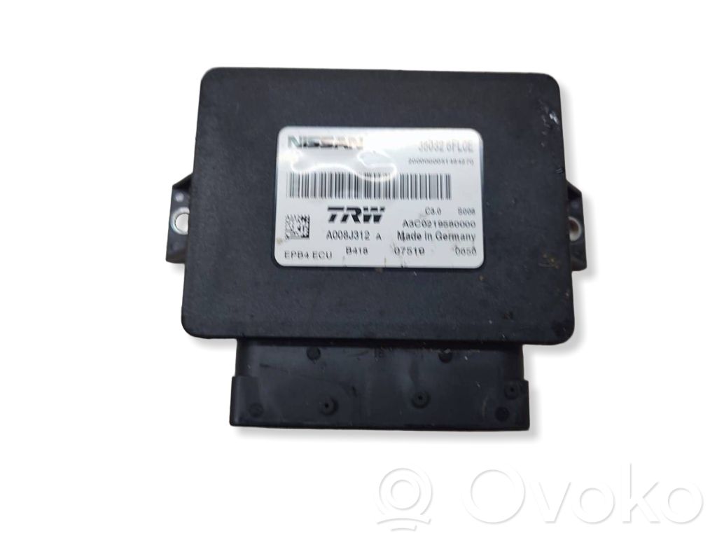 Nissan X-Trail T32 Hand brake control module 