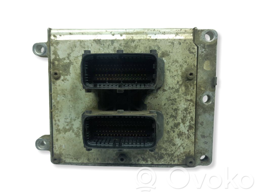 Opel Vectra C Engine control unit/module 
