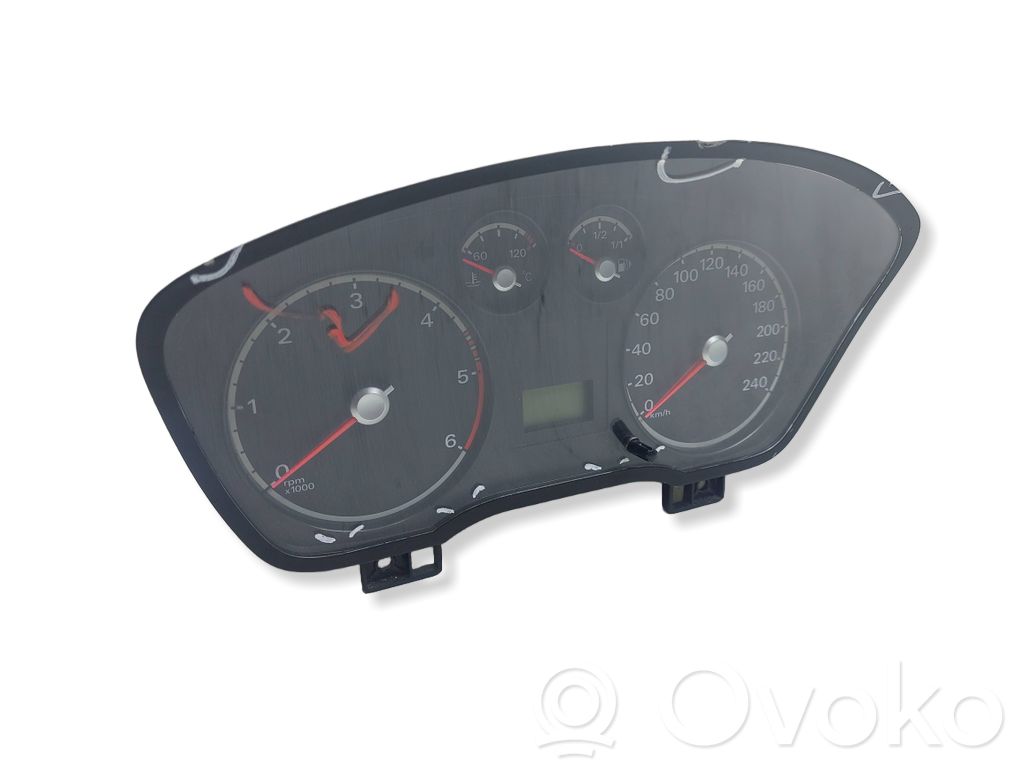 Ford Focus Speedometer (instrument cluster) 