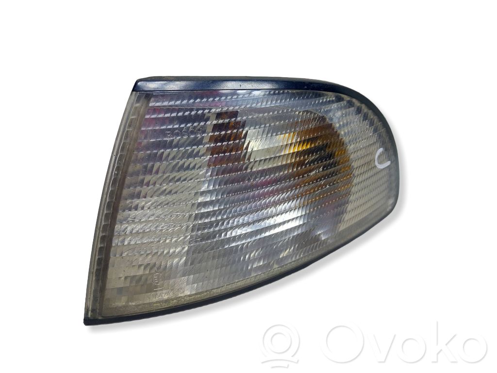 Audi A4 S4 B5 8D Front indicator light 