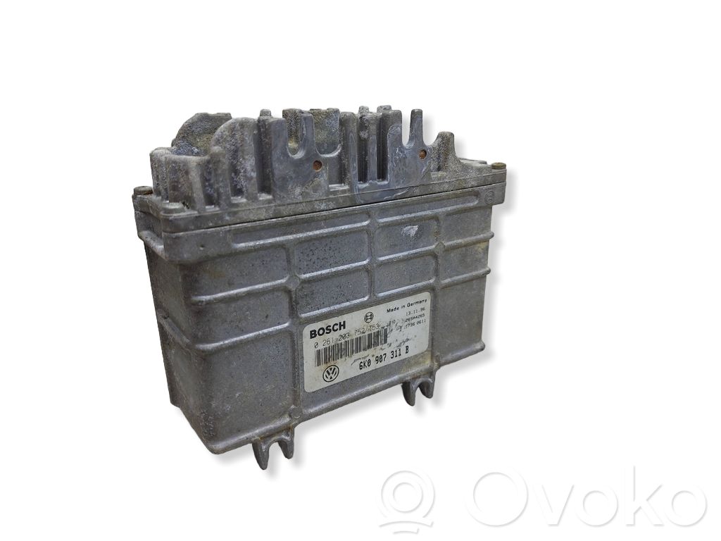 Engine control unit/module   6K0907311B,0261203752
