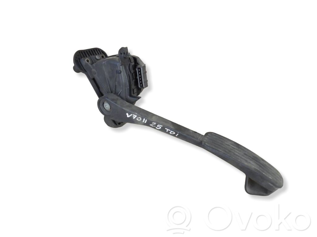 Volvo V70 Accelerator throttle pedal 