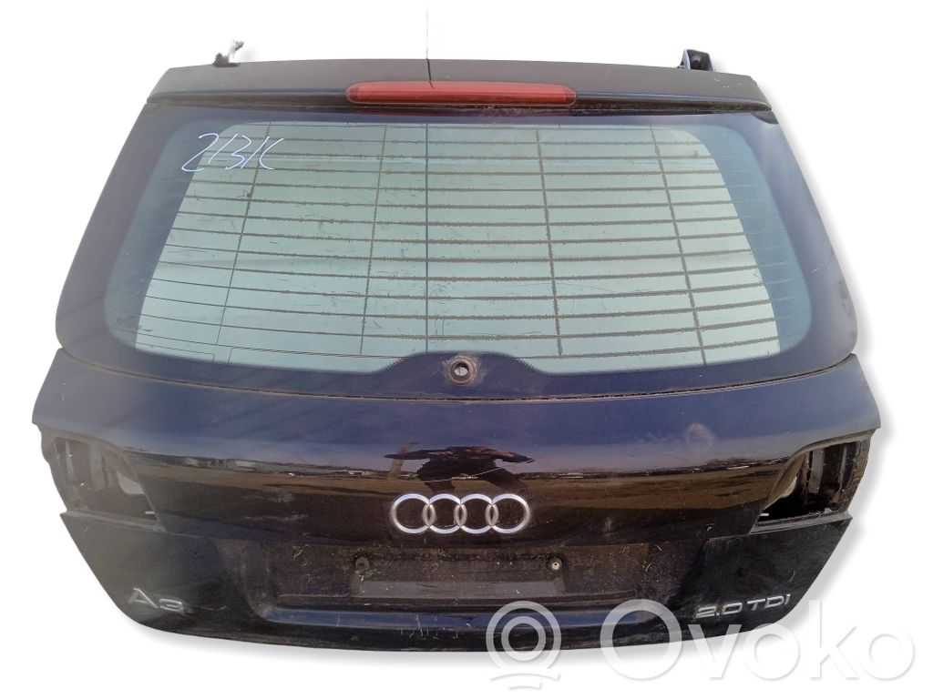 Audi A3 S3 8P Tylna klapa bagażnika 