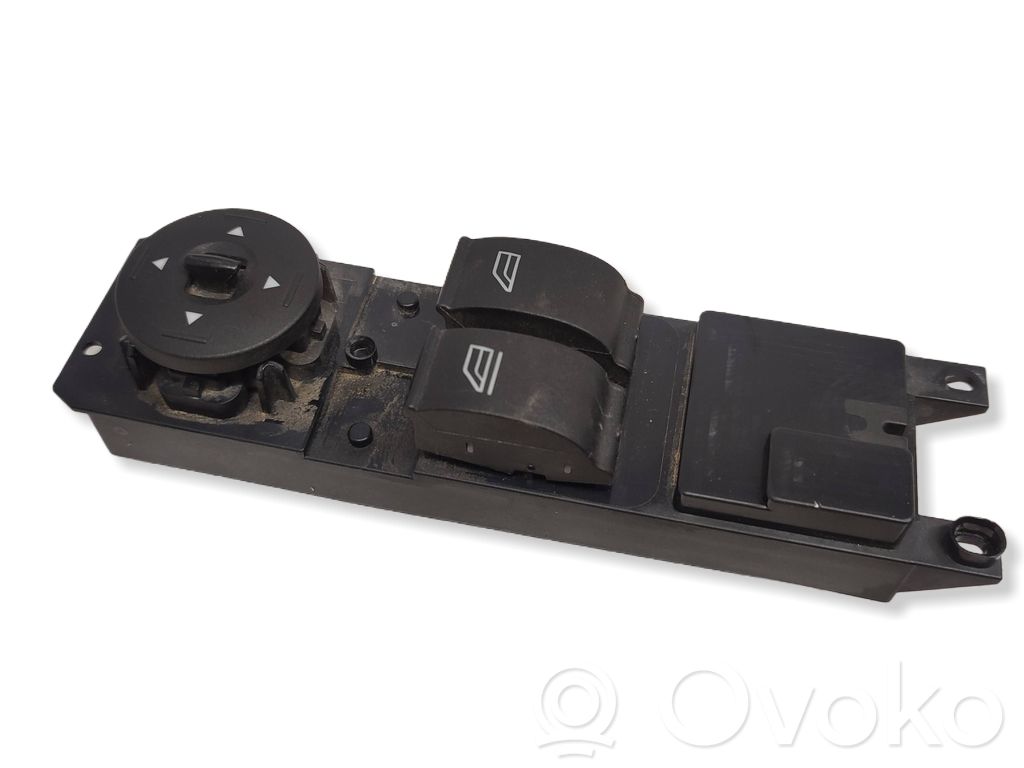 Ford Focus Electric window control switch 