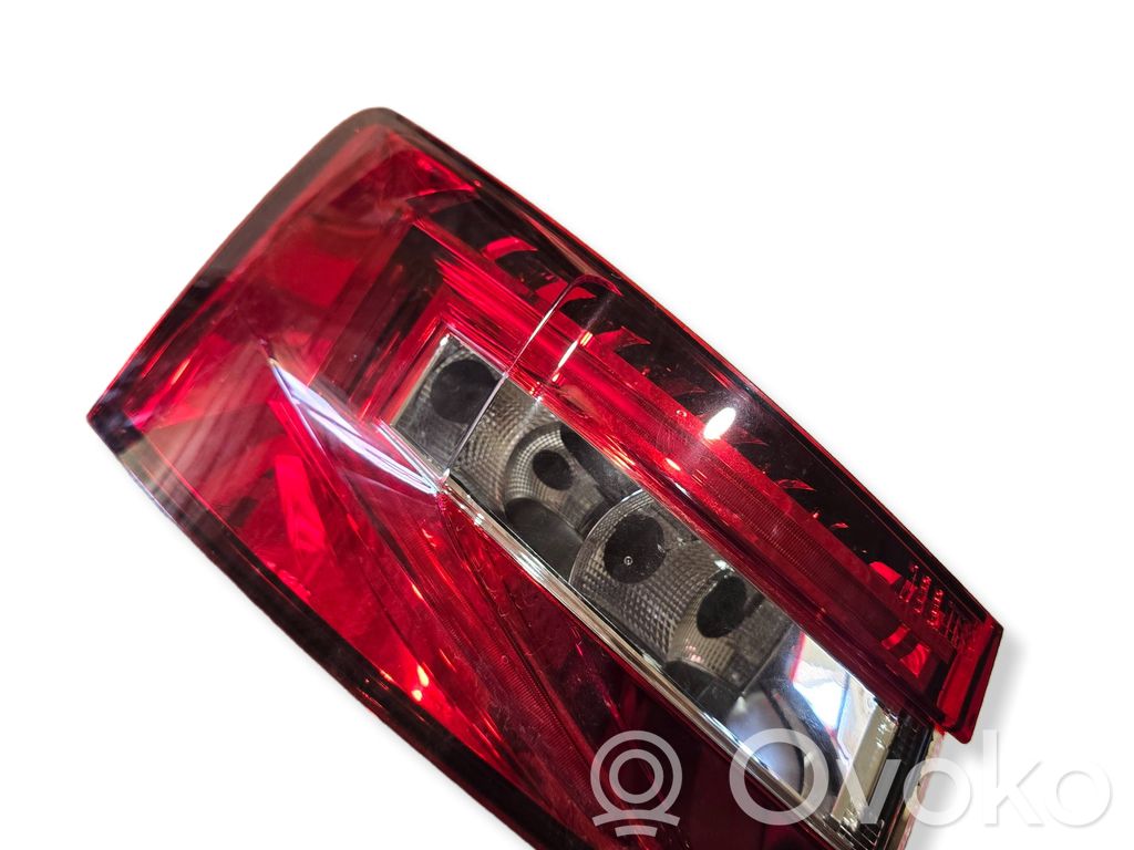 Skoda Superb B8 (3V) Lampa tylna 