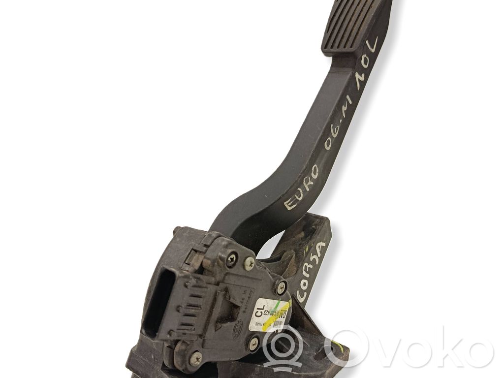 Opel Corsa C Accelerator throttle pedal 