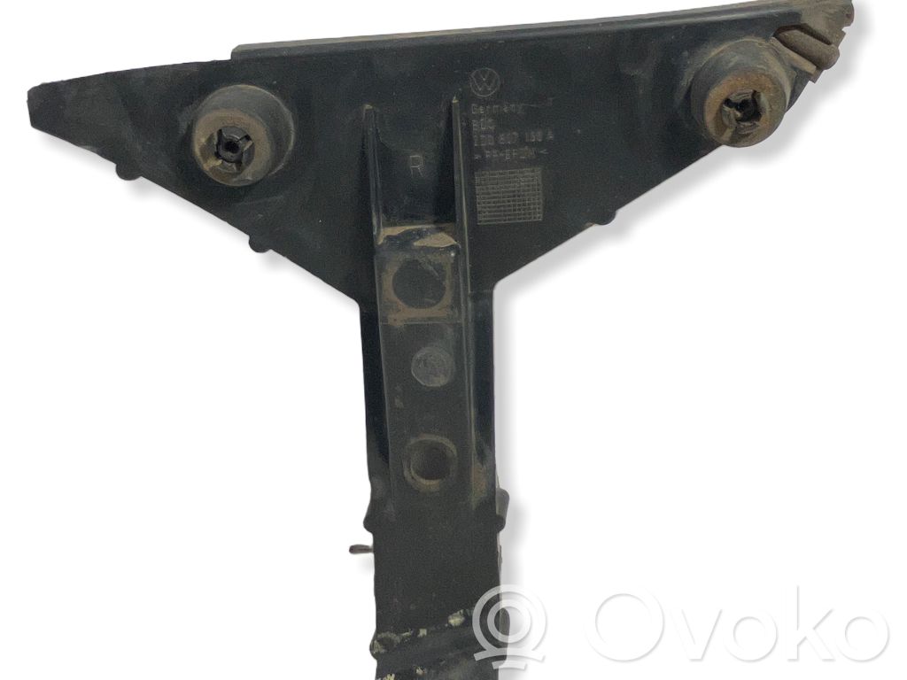 Volkswagen II LT Front bumper mounting bracket 