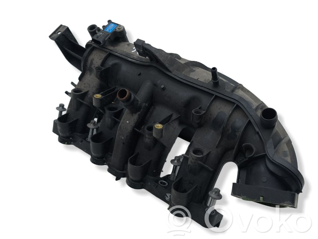 Chevrolet Trax Intake manifold 