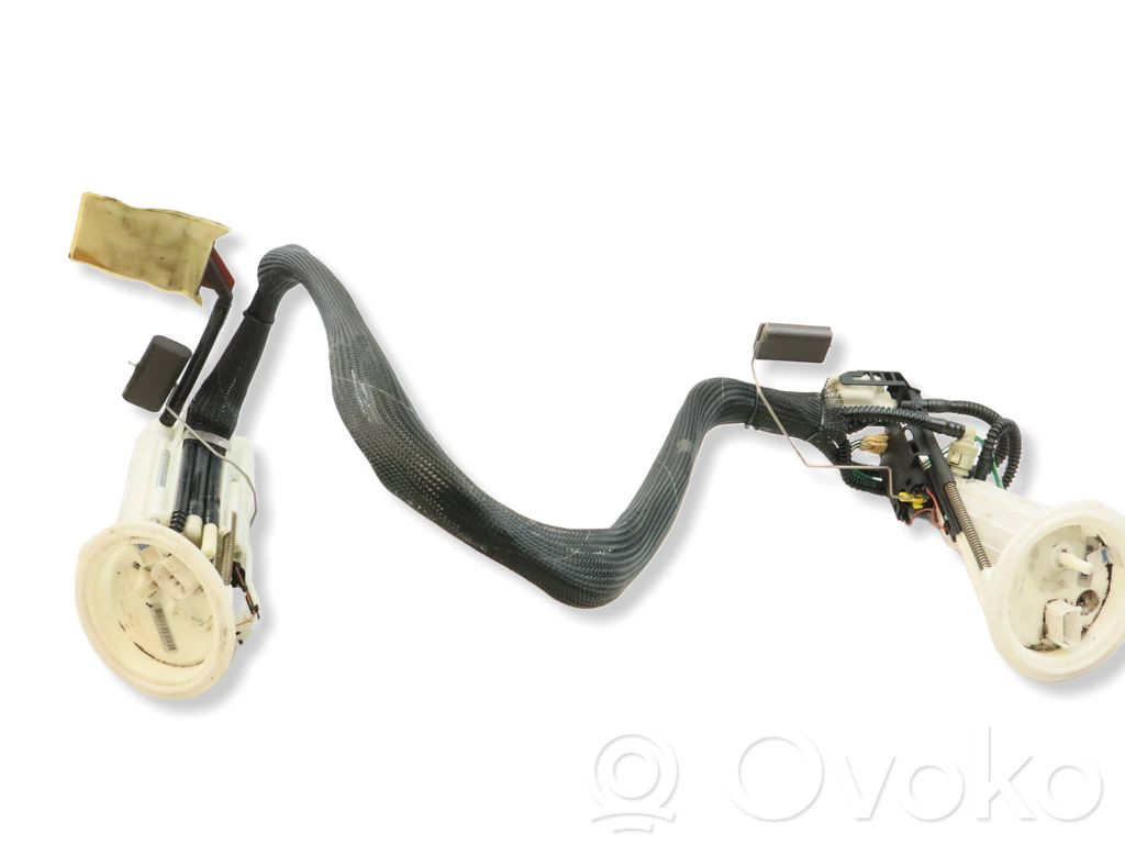 BMW 5 E60 E61 Pompe à carburant 