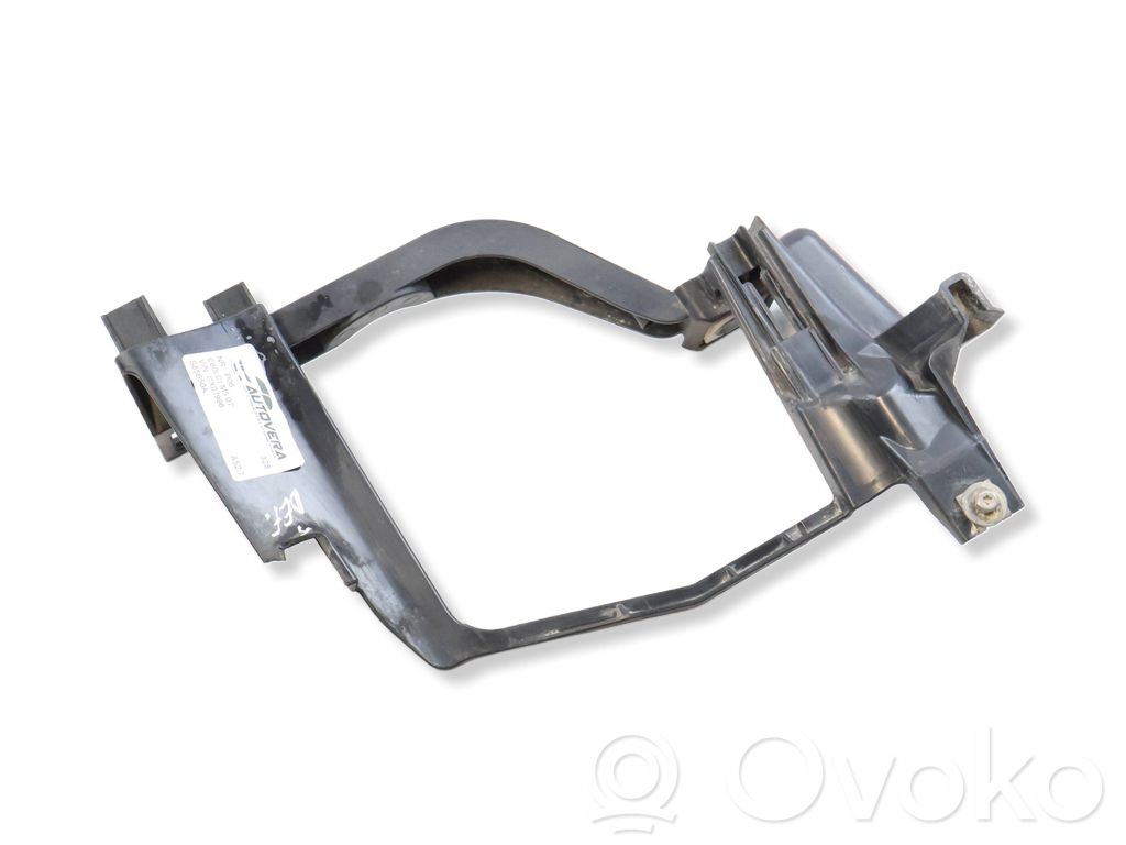 BMW 5 E60 E61 Headlight/headlamp mounting bracket 