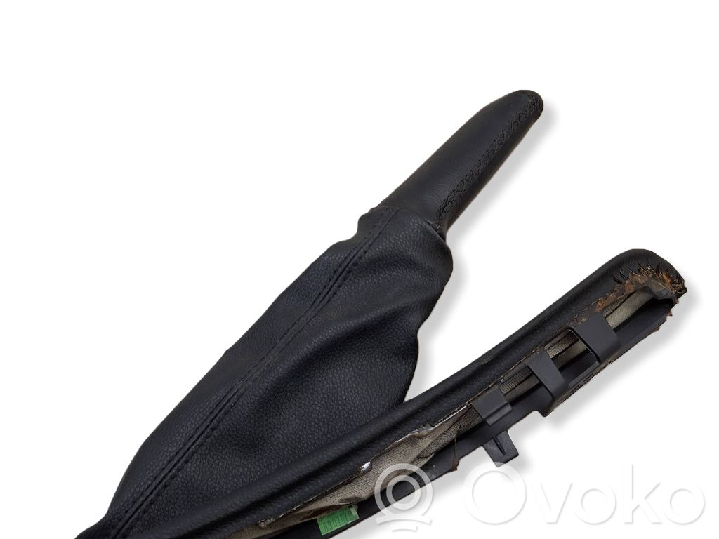 Handbrake trim