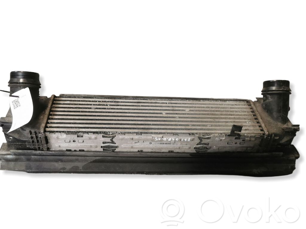 BMW 3 F30 F35 F31 Interkūlerio radiatorius 