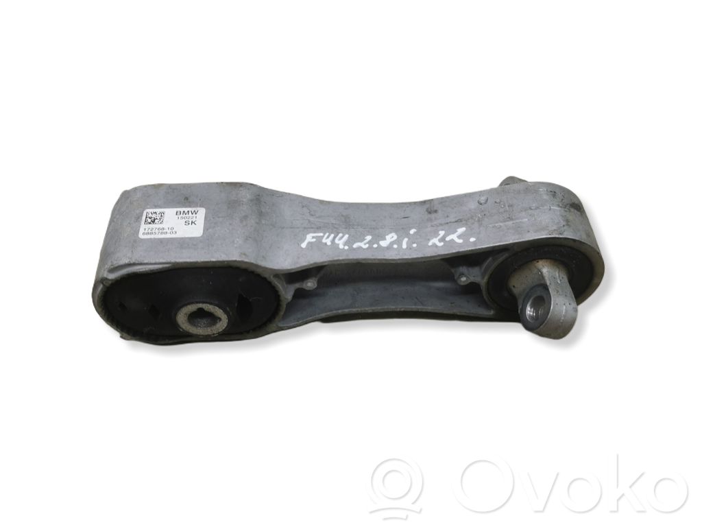 Engine mount bracket   6885788,150221