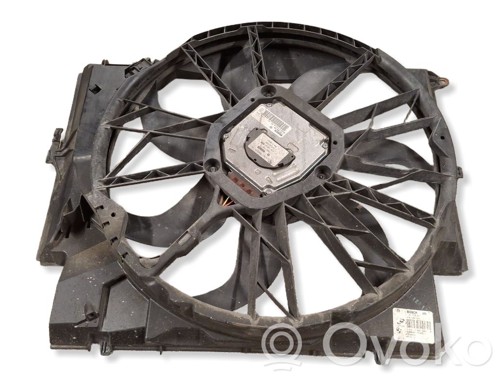 BMW 3 E90 E91 Elektrisks radiatoru ventilators 