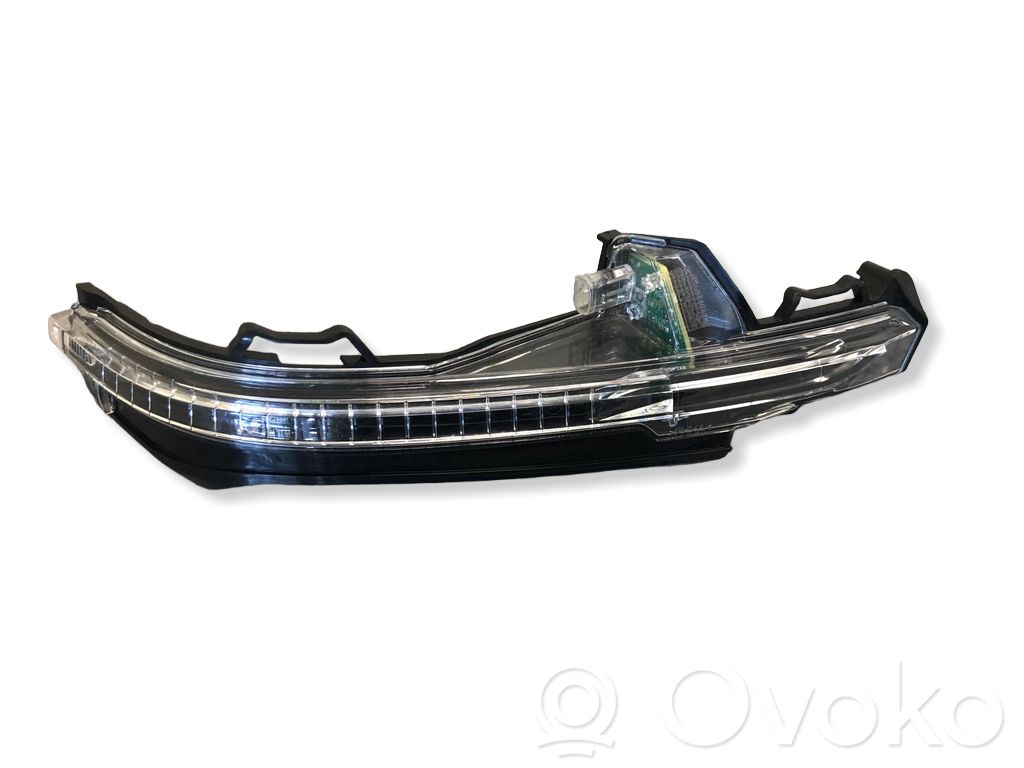 Audi Q7 4M Mirror indicator light 