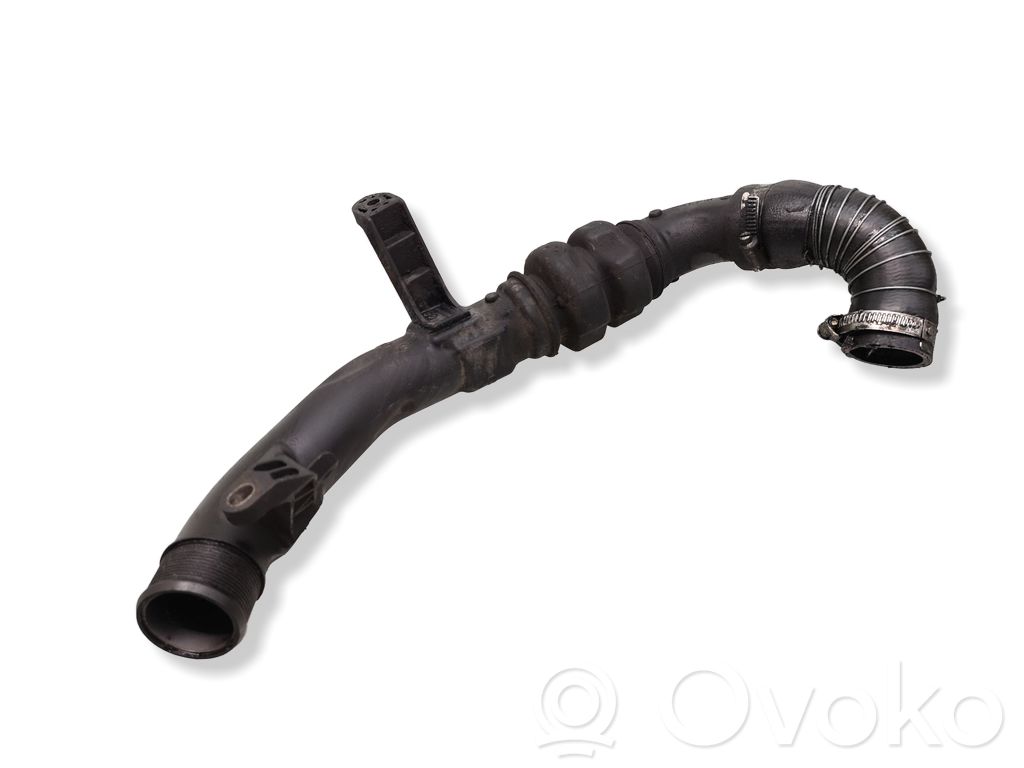 Intercooler hose/pipe   DS736C646DF