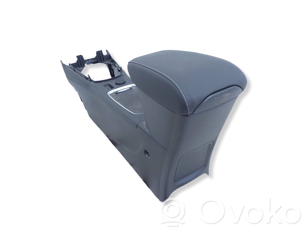 Opel Astra K Center console 