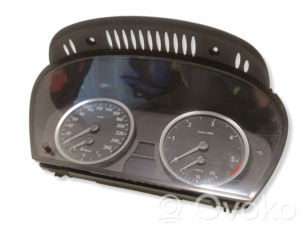 BMW 5 E60 E61 Speedometer (instrument cluster) 