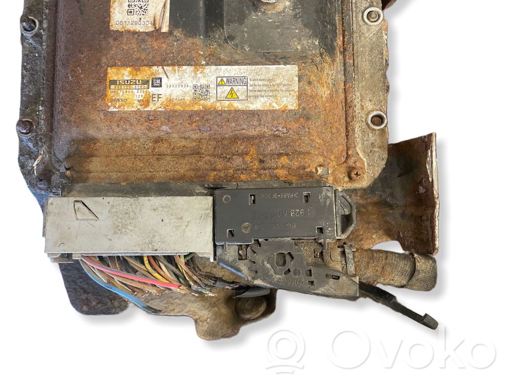 Opel Astra J Engine control unit/module 