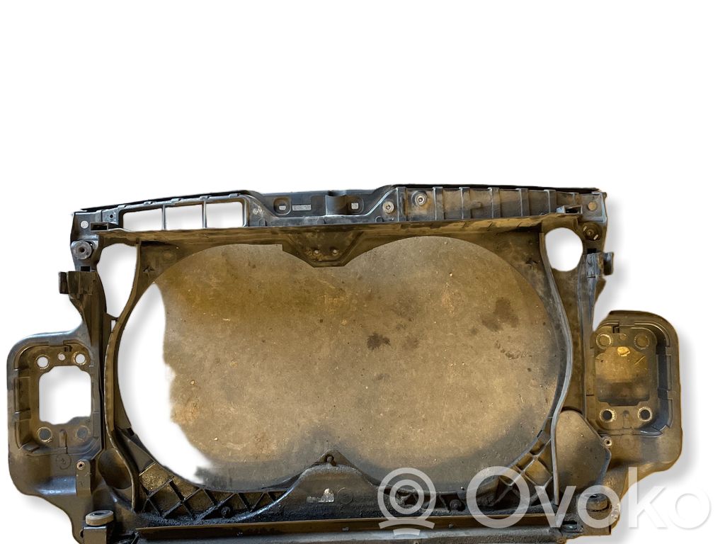 Audi A6 S6 C6 4F Radiatoru panelis 