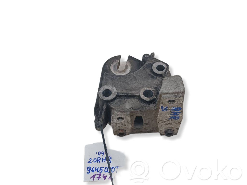 Engine mounting bracket   9645030780,RHR,DW10B