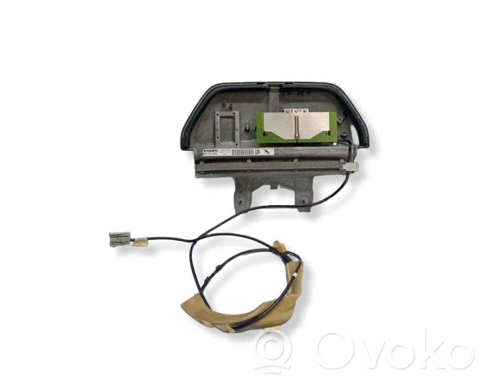 Volvo V50 GPS-pystyantenni 