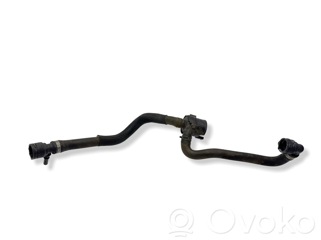 Land Rover Evoque I Engine coolant pipe/hose 