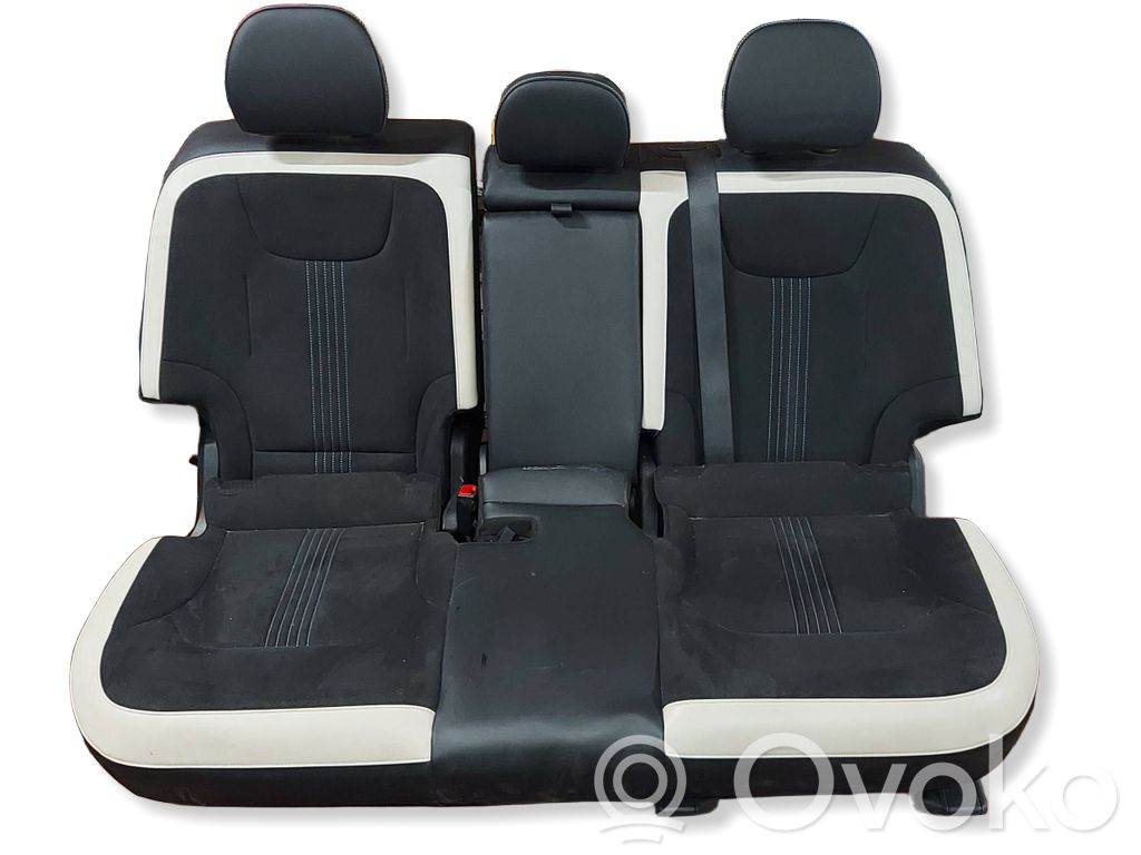 Takaistuin   89600CV100WK,89500CV010WK